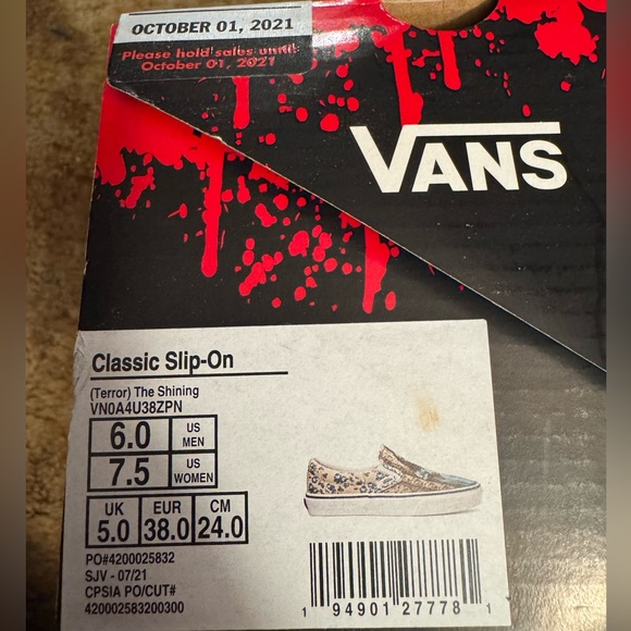 Vans The Shining Classic Slip-On - Picture 4 of 9